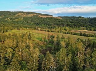 9 Drive, Harrisburg, OR 97446