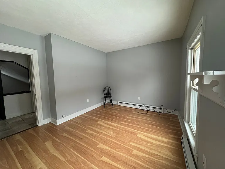 695 Cape St — Photo 5