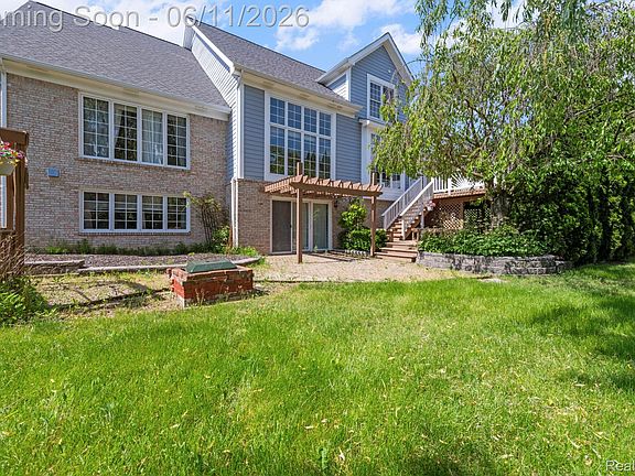 5th image of 50145 Tottenham Ct