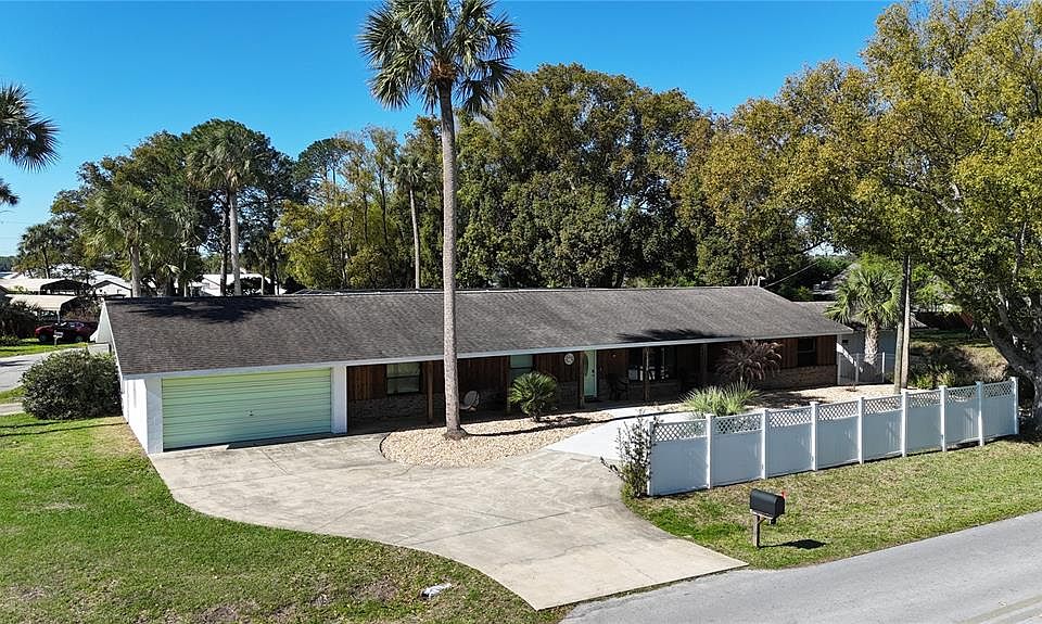 1st image of 11230 SE Timucuan Rd