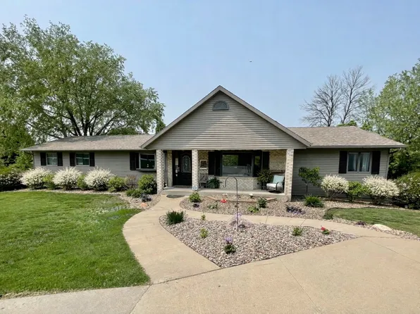 32337 Juniper Rd, Chatfield, MN 55923