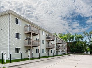 3531 13th Ave N APT 302, Grand Forks, ND 58203
