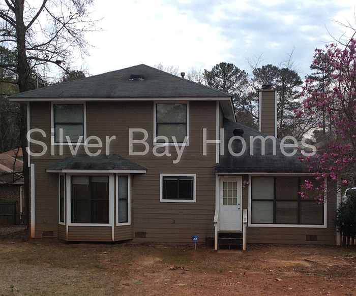 1st image of 1490 Shady Cove Ln