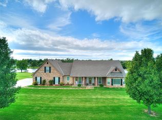 108 Lake Shore Dr, Shawnee, OK 74804