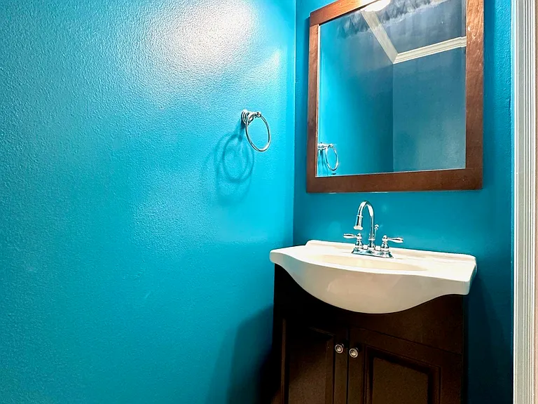 18163 Pinehurst Dr — Photo 11