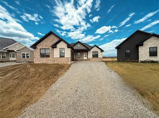 1715 Greenbrier Pl LOT 327, Henryville, IN 47126