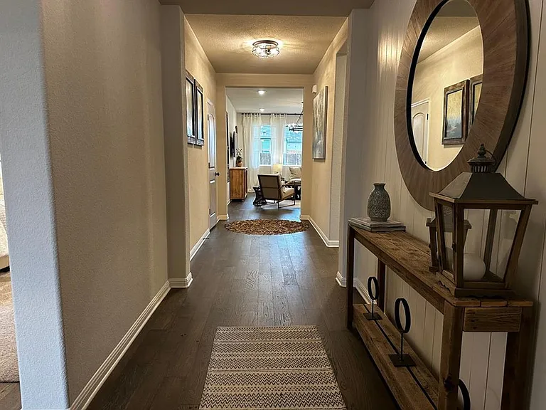 2605 Acoma Ln — Photo 12