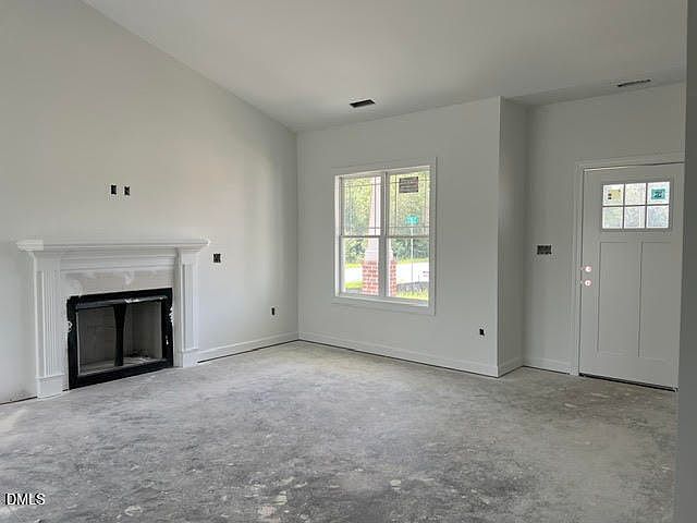 1st image of 100 Bernie Dr