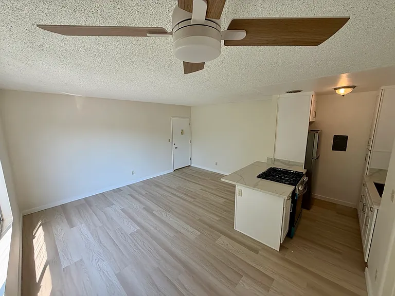 12726 Pacific Ave #5 — Photo 2