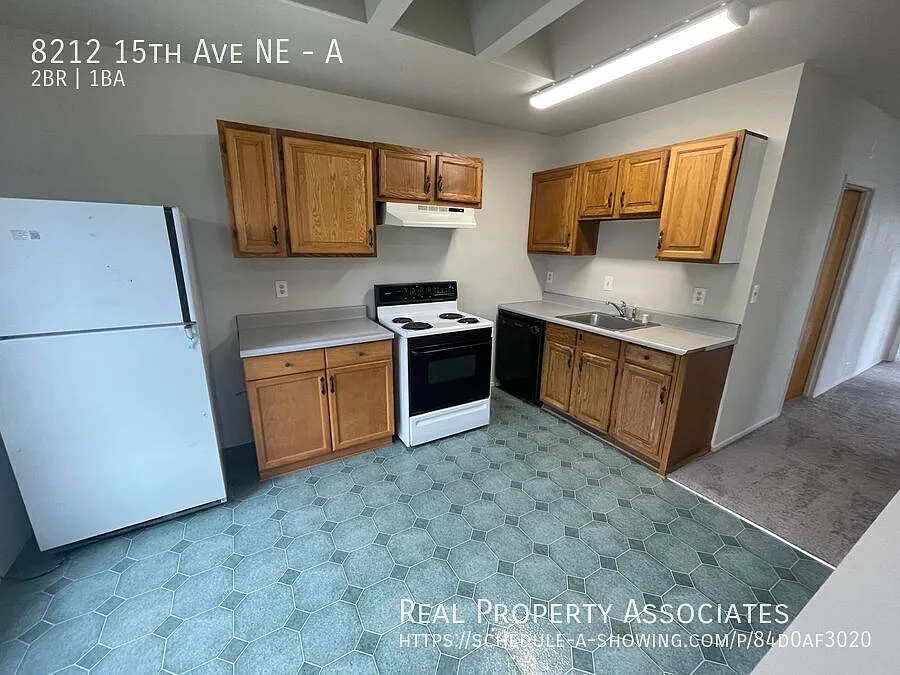 Building Photo - 8212 15th Ave NE #A