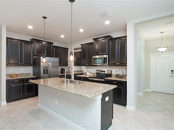 5th image of 11808 Valhalla Woods Dr