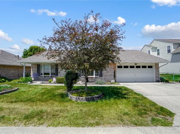 1733 Primrose Ln, Fairborn, OH 45324