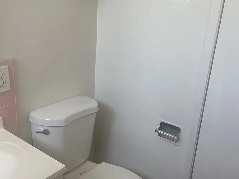 620 Edgewood St #6 — Photo 4