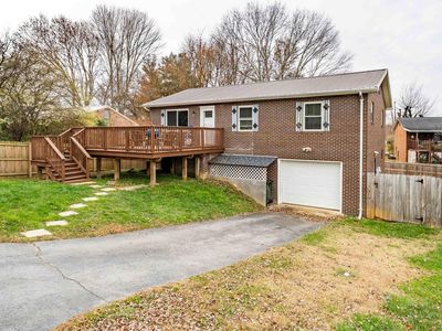 121 Valley Cir, Gray, TN, 37615