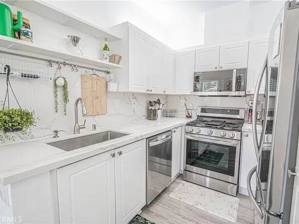 26943 Hillsborough Pkwy Unit 25, Santa Clarita, CA 91354