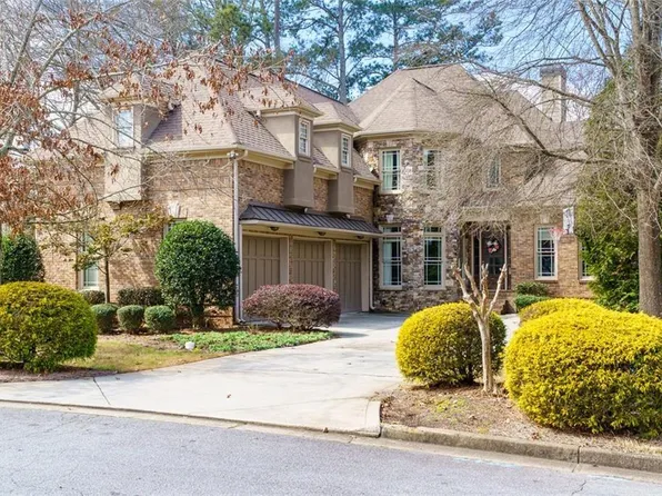 2709 Rustling Pines Ct NE, Marietta, GA 30062