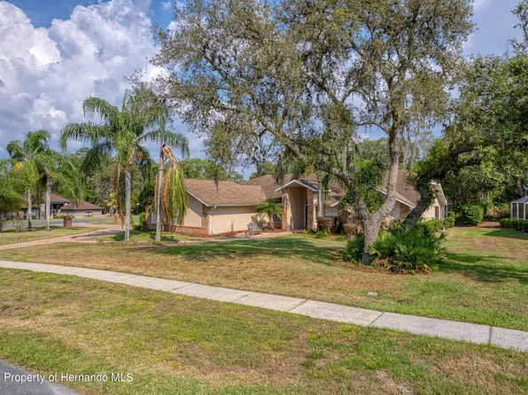 455 Florian Way, Spring Hill, FL 34609