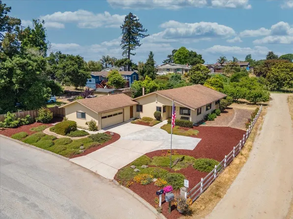 101 Cowles Rd, Watsonville, CA 95076