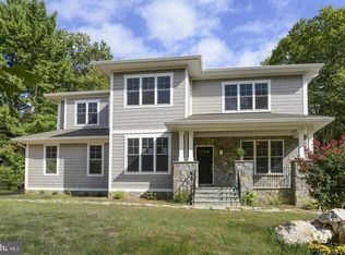 4029 Guinea Rd, Annandale, VA 22003