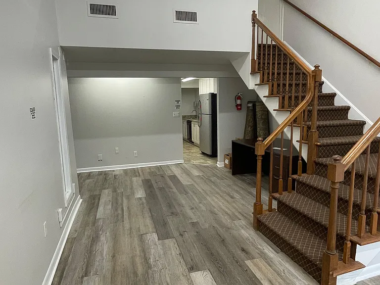 3069 Amwiler Rd #1 — Photo 2