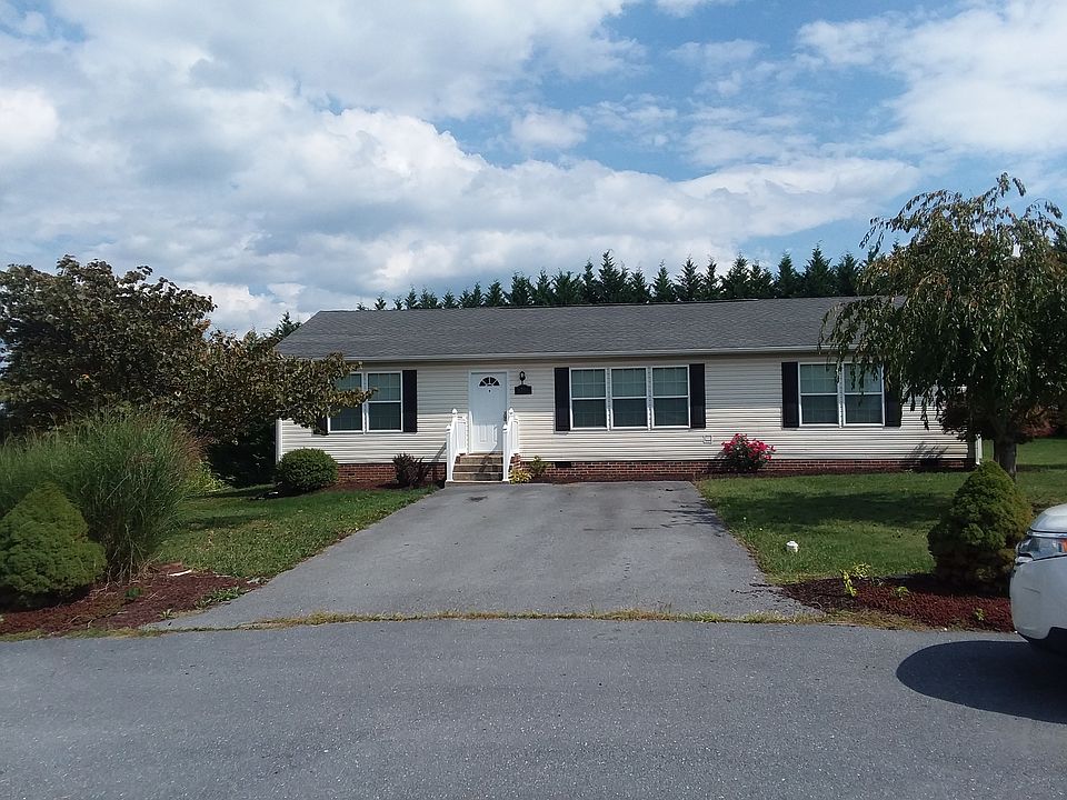 1st image of 1735 Hermitage Dr