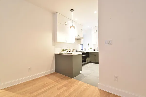 Rented by (Legacy) NY Quality Living Uptown | media 27