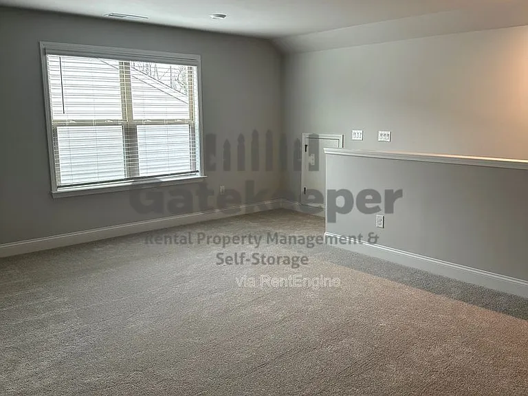 505 Colebrook Way — Photo 27