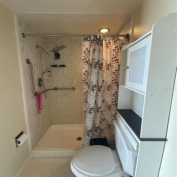 5220 Brittany Dr S #803 — Photo 34