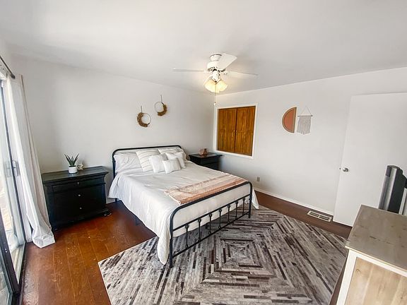 5th image of 4405 Bermuda Dr
