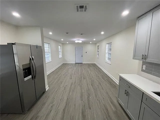 4411 King St — Photo 7