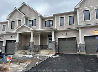 151 Vanilla Trl, Thorold, ON L2V 0L1