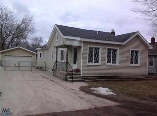 3075 Avalon Rd, Rochester Hills, MI 48309