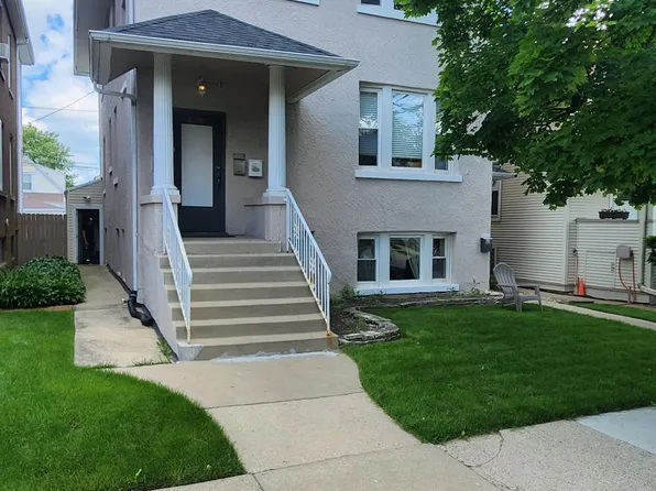 4938 W Berenice Ave #2, Chicago, IL 60641