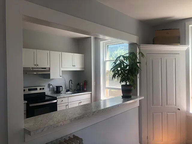 347 S Market St #B1-4 — Photo 11