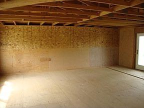 2nd image of 3034 Comanche Ln