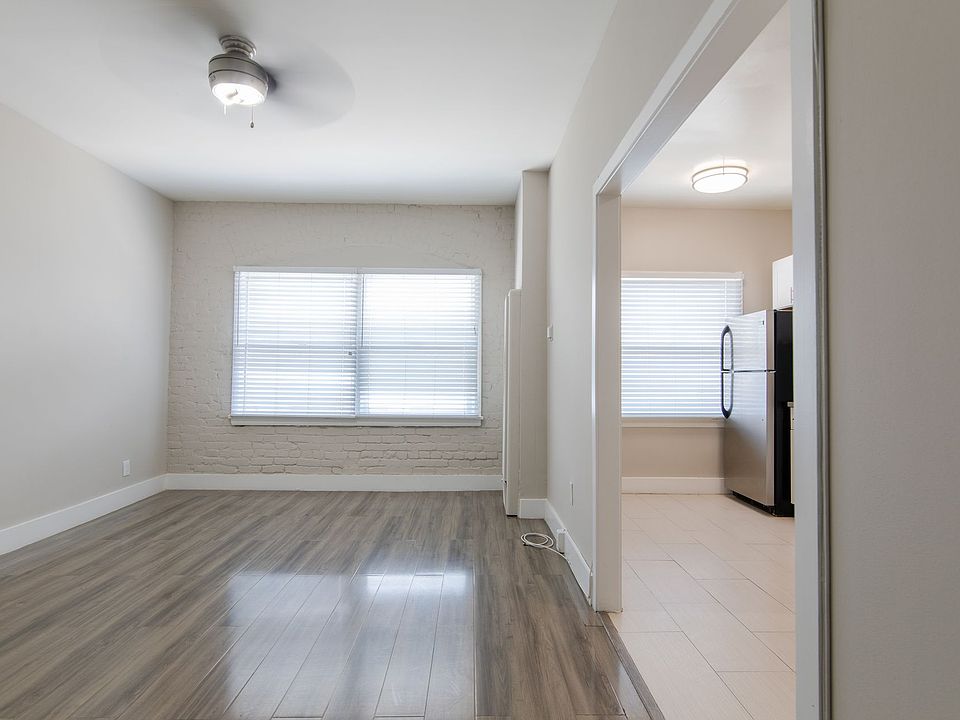 1st image of 2933 W 8th St #140