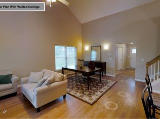 15 Mia Ter, Rochester, NY 14624