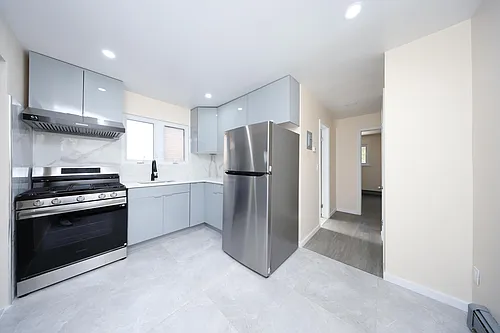 275 Katan Ave #1 Photo 1