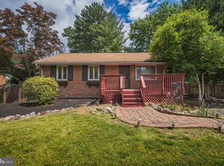 7706 Kalorama Rd, Annandale, VA 22003