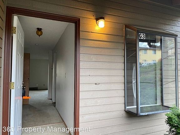 3rd image of 690 NW Atalanta Way APT G3