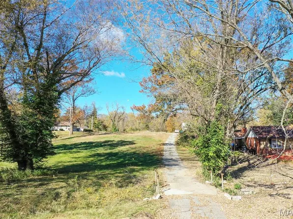 12223 Fontaine Ln, Saint Louis, MO 63138