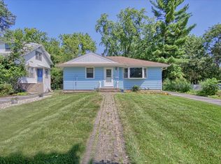 1118 E Woodrow Ave, Lombard, IL 60148