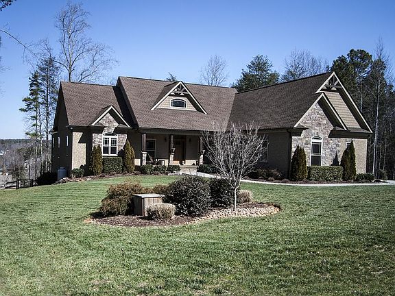 2nd image of 126 Audrey Ln