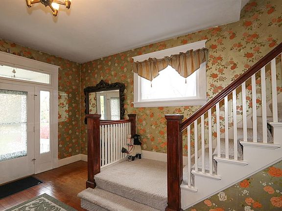 3rd image of 4658 Celadon Ave