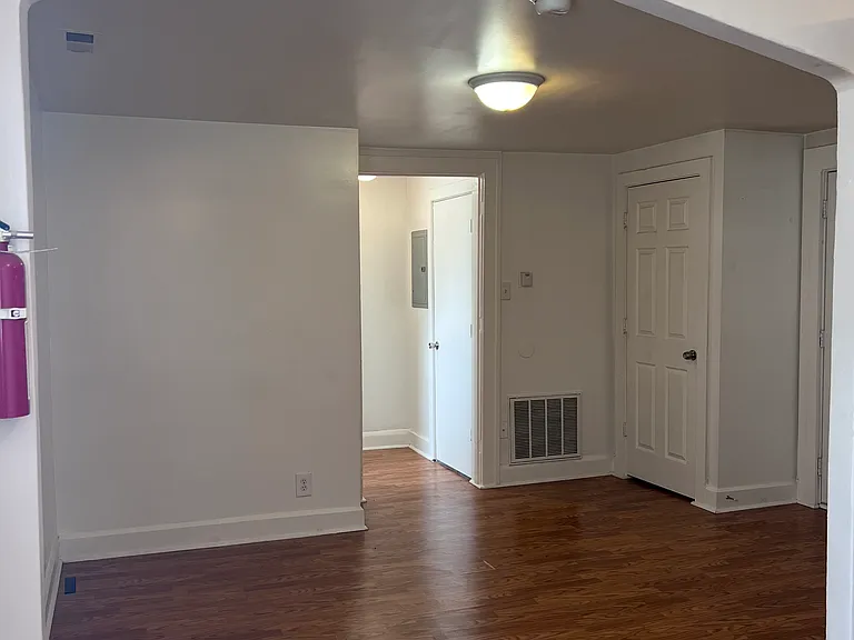 2123 N College Ave #A — Photo 9