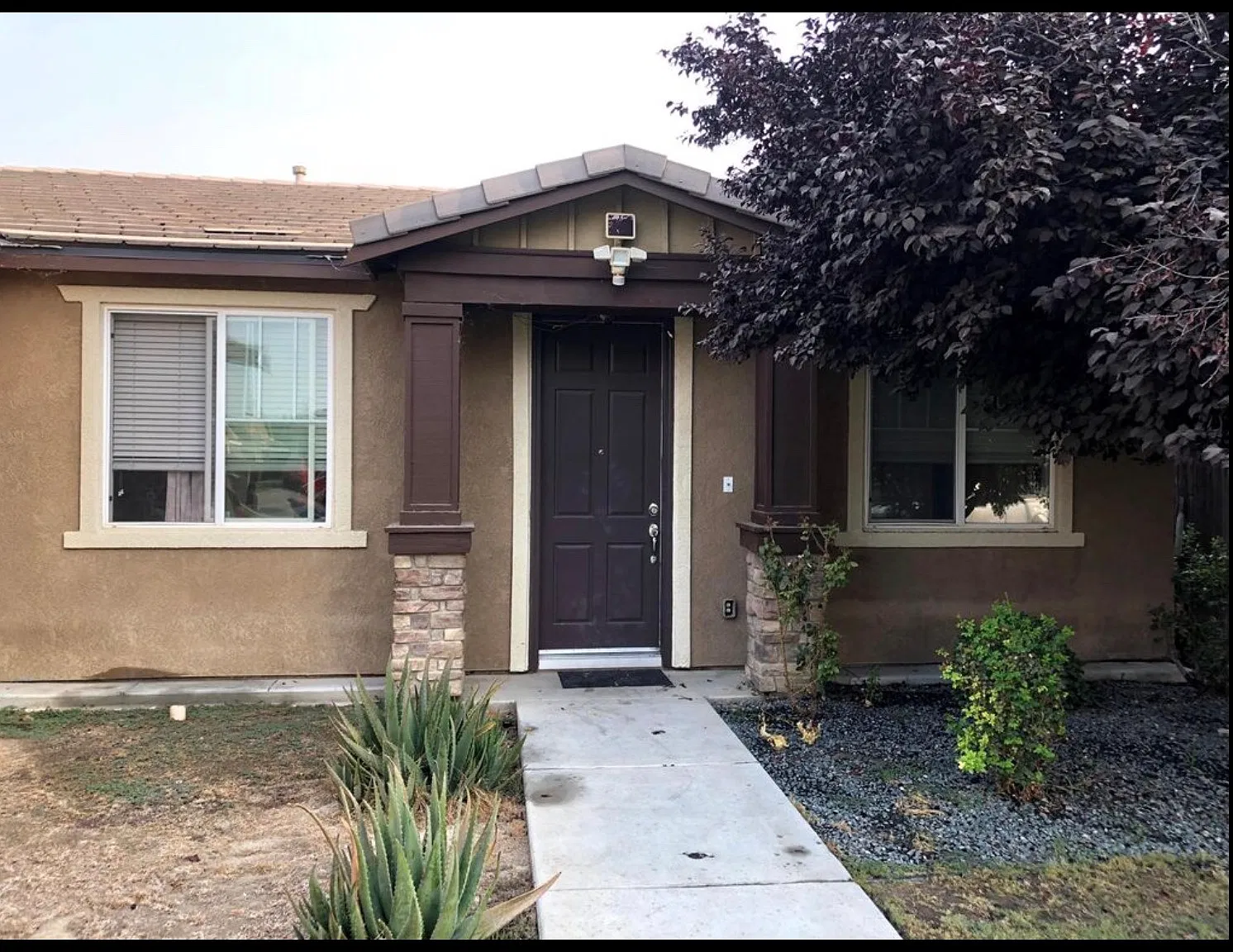 3 bed, 1700 sqft, $2,500 — Photo 2