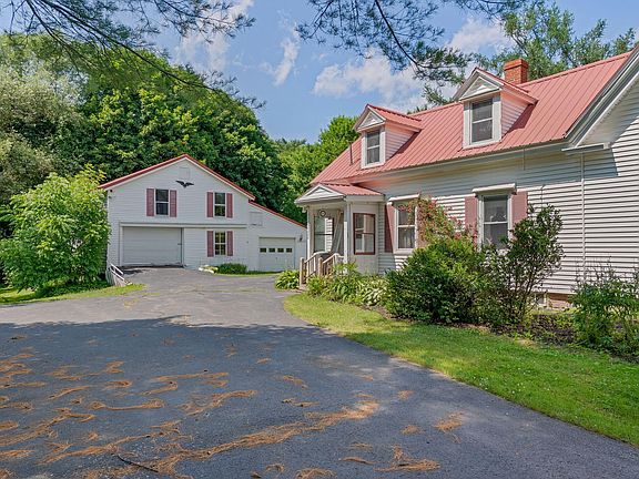 5th image of 13 Smithtown Road