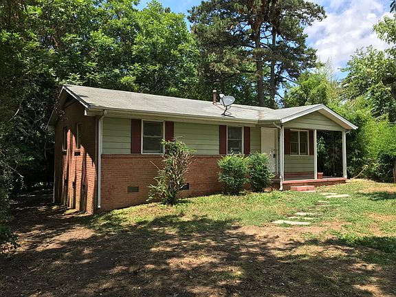 2nd image of 1303 Kizer Ct