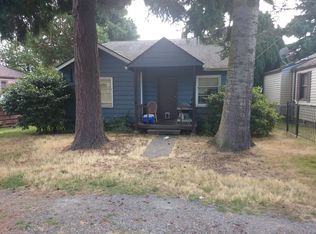 9242 Evanston Ave N, Seattle, WA 98103