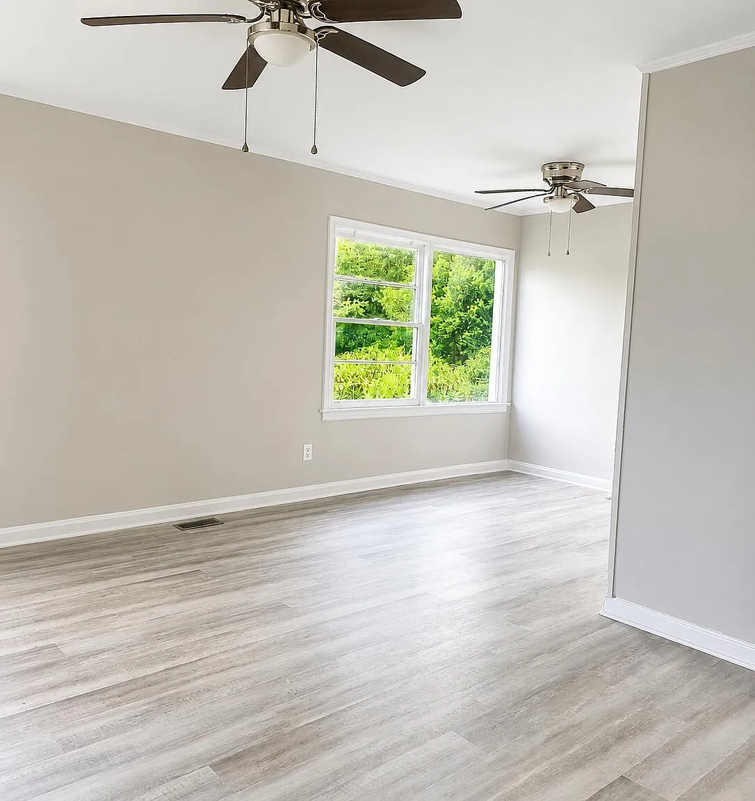 2 bed, 1.0 bath, 752 sqft, $1,045 — Photo 3